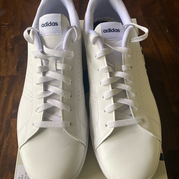 Almost new, Adidas Men's White Sneakers (Adidas Advantage) - Picture 2 of 6